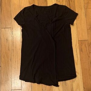 Lululemon | Just Pleat It Short Sleeve Top | Black | Size 8